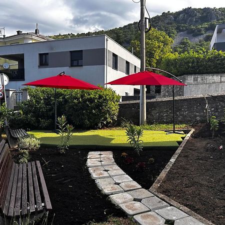 Hostel Old School 里耶卡 外观 照片