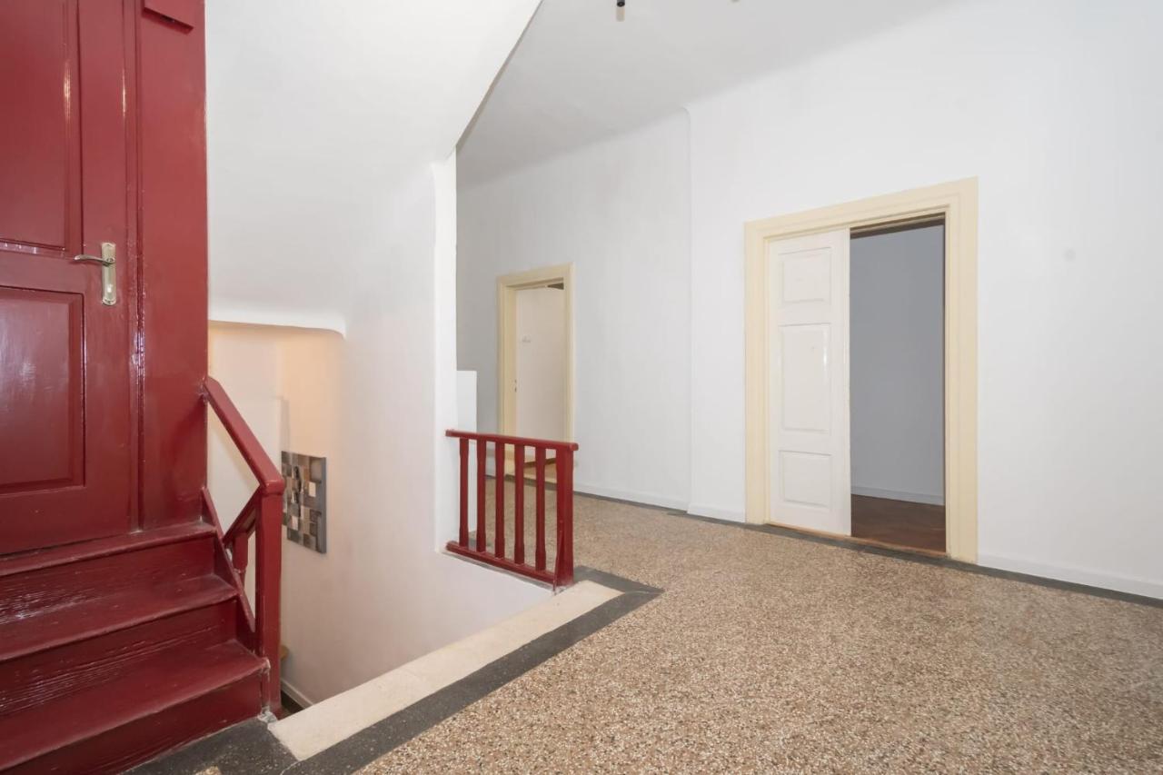 Hostel Old School 里耶卡 外观 照片