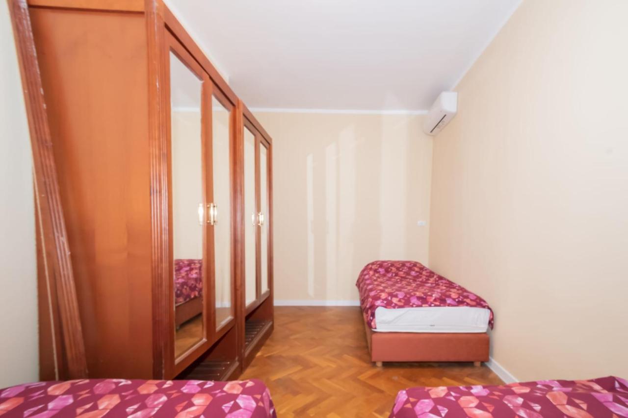 Hostel Old School 里耶卡 外观 照片