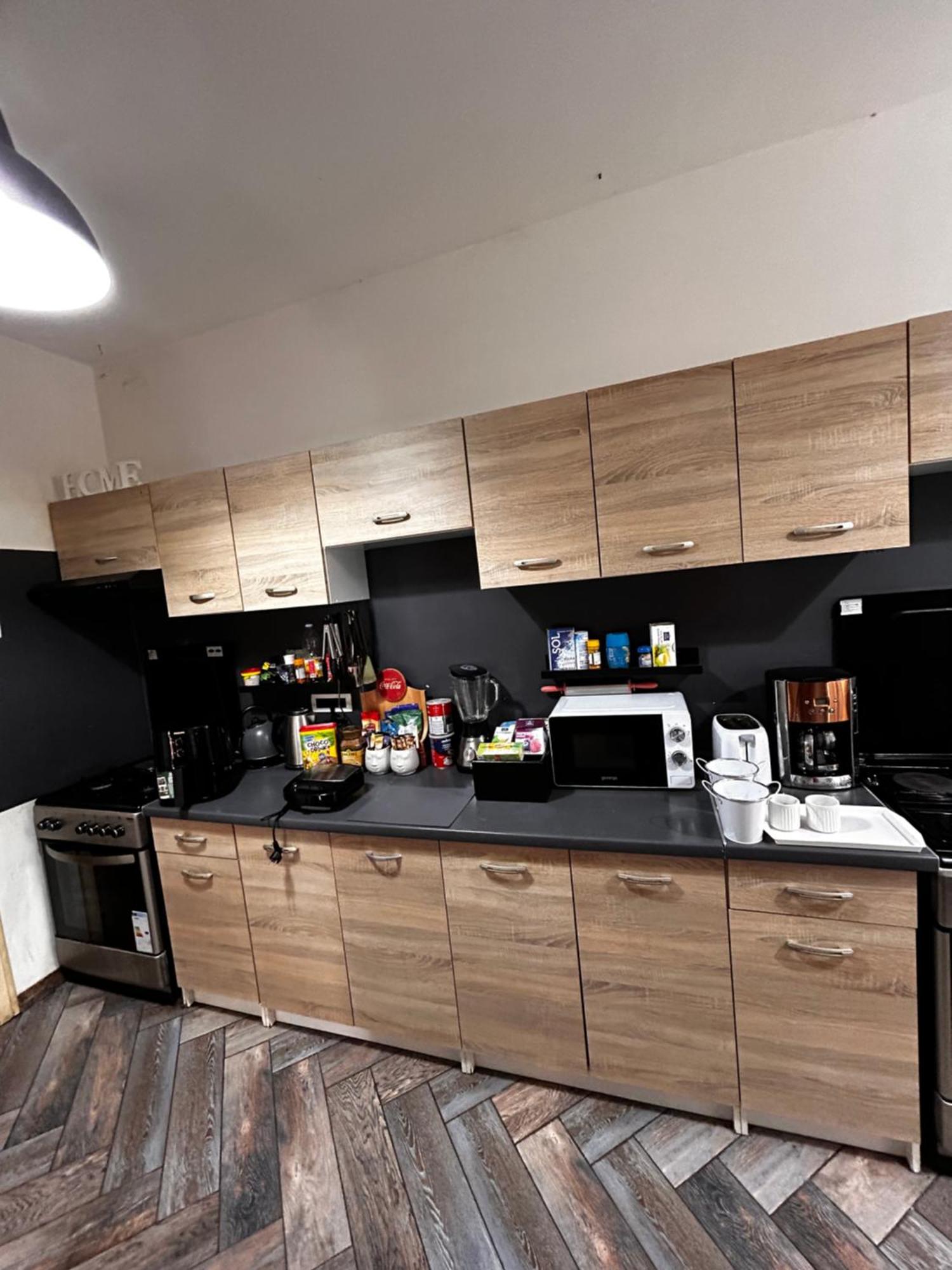 Hostel Old School 里耶卡 外观 照片
